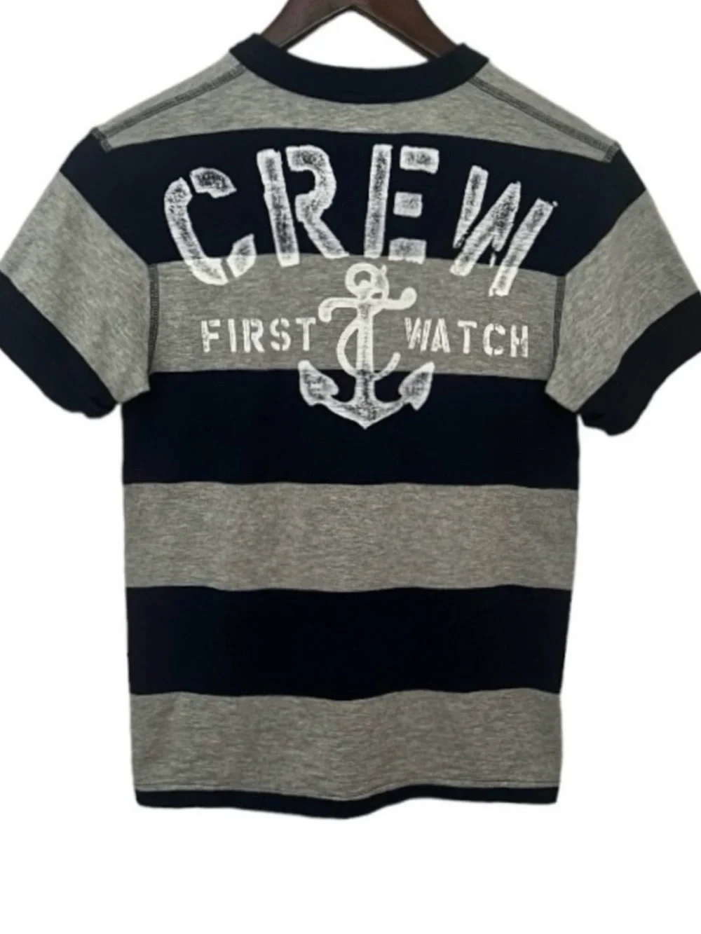 Gap Navy and Grey “Crew” Graphic Print Short Sleeve Henley Tee Size Medium